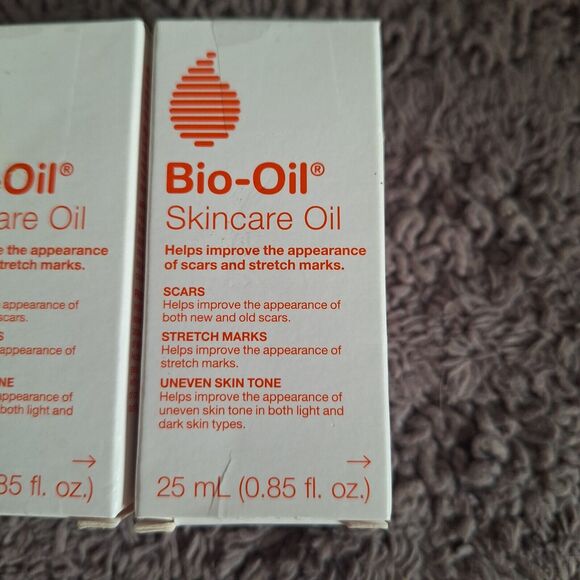 2 Pack Bio-Oil Skincare Body Oil Moisturizer Scars & Stretch Marks 0.85Fl. oz - Picture 2 of 6